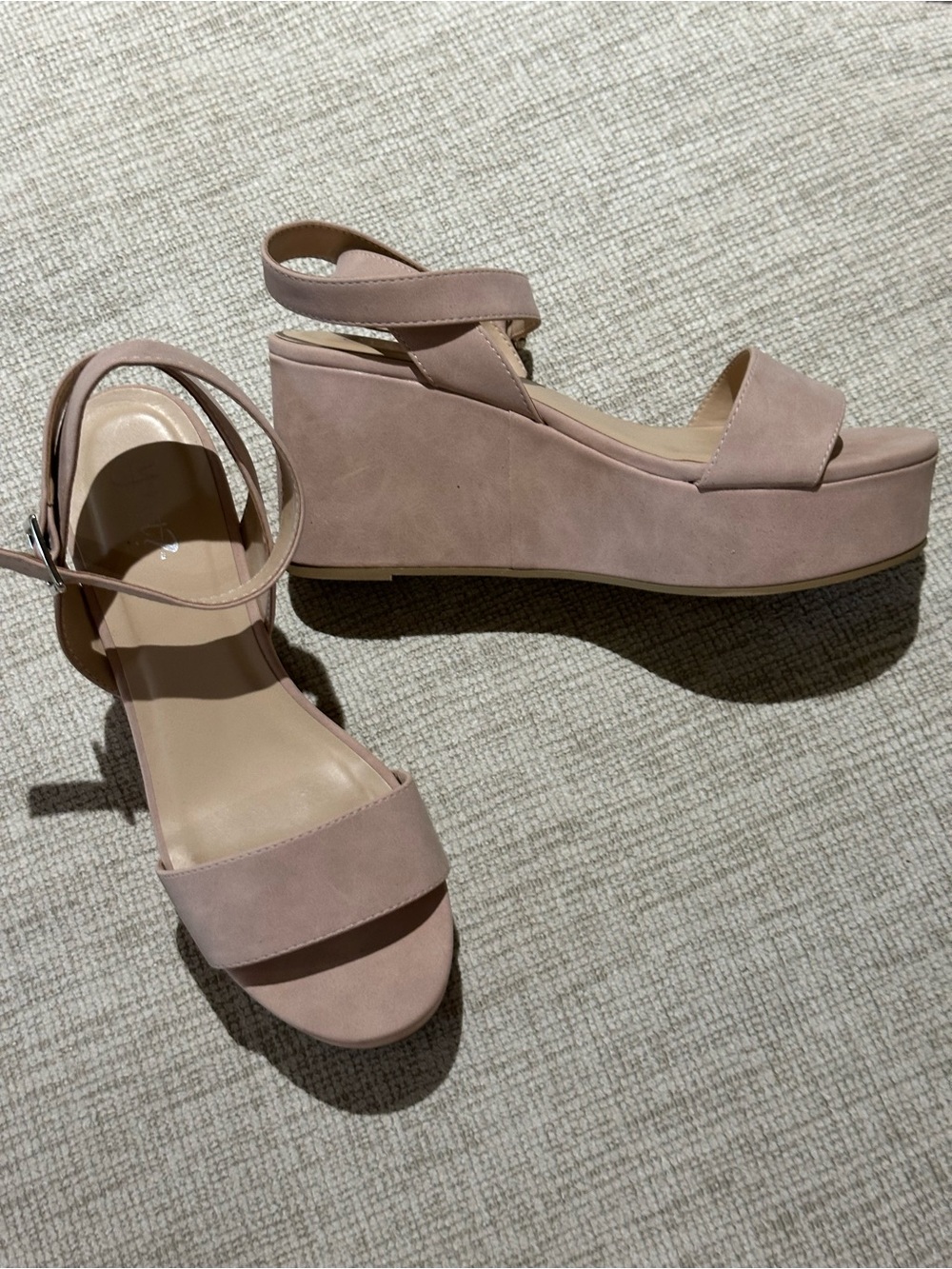 Y Not? Kisses Dusty Mauve Rose Blush Platform Wedge Sandals
